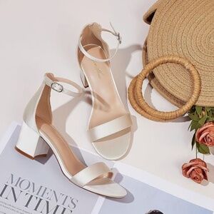 GENSHUO Women's Low Kitten Heel Sandals Strappy Open Square Toe Dress Heels